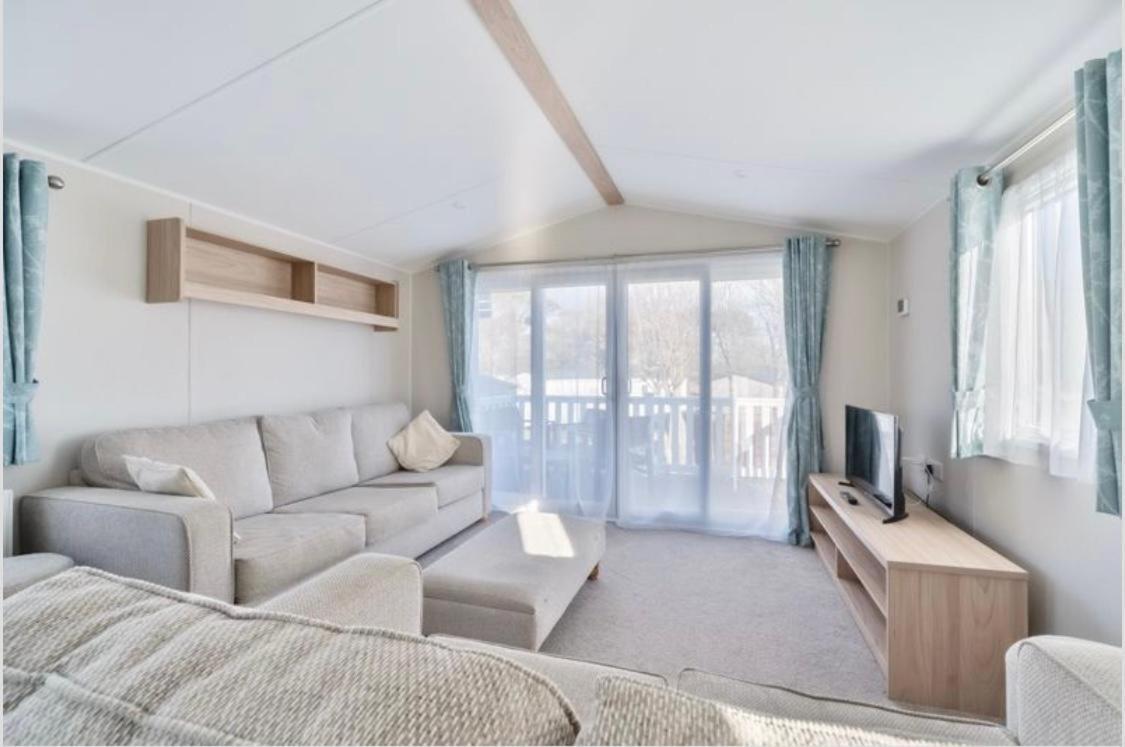 Emma'S Retreat 3-Bedroom Caravan Sleeps 6 At Durdle Door Nr Wareham Dorset Kültér fotó